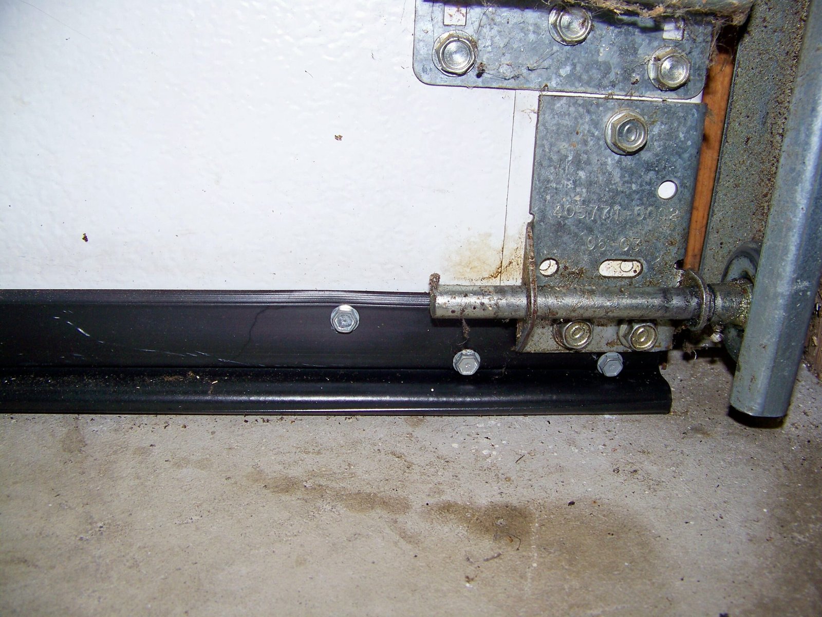 How to Install Bottom Seal